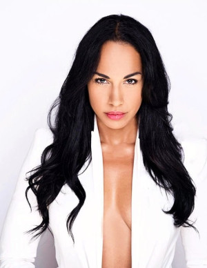 Amanda Brugel