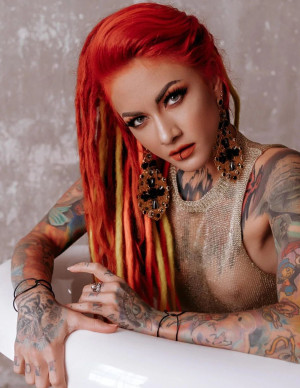 Lena Scissorhands